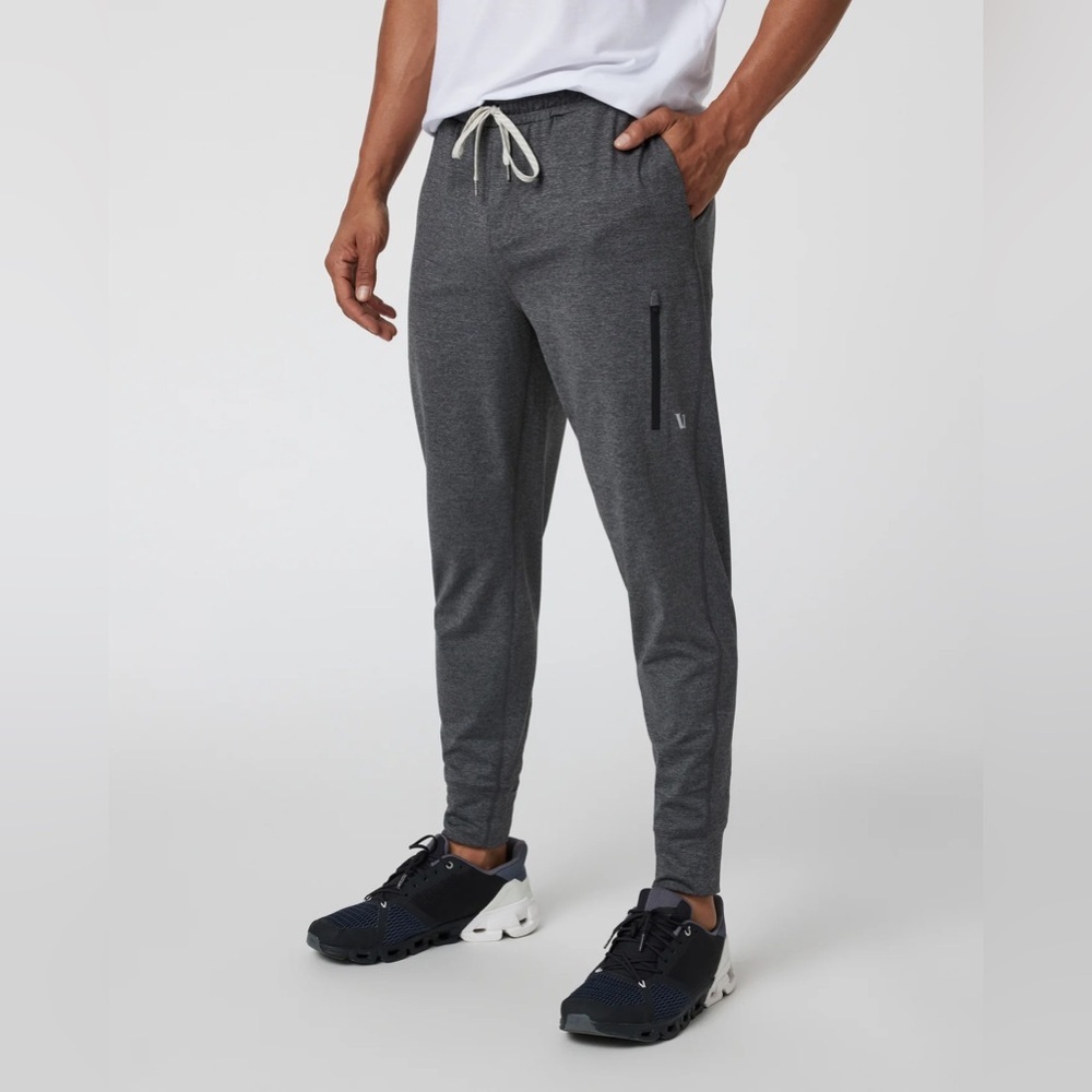 Vuori Sunday Performance Jogger Size Medium